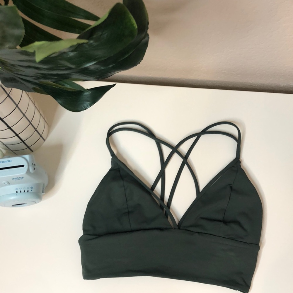 Lululemon Sports Bra. Size 4.